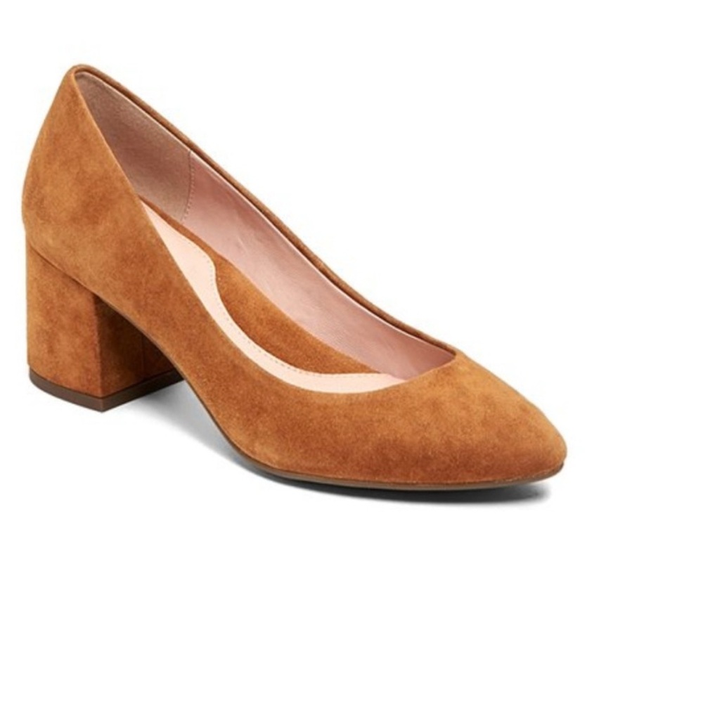Taryn Rose Rochelle Heels fit like size 7 but marked as size 8 NWOT